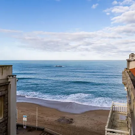 Lighthouse Keyweek Biarritz