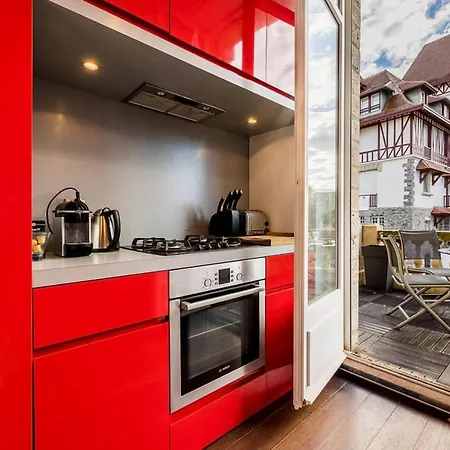 Lighthouse Keyweek Apartment *